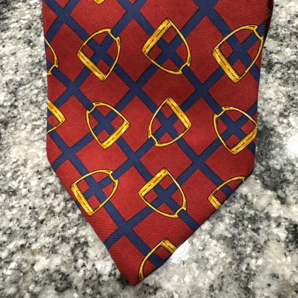 Vtg Brooks Brothers Makers Silk Tie Red Navy Blue‎ French Horns Handmade In USA